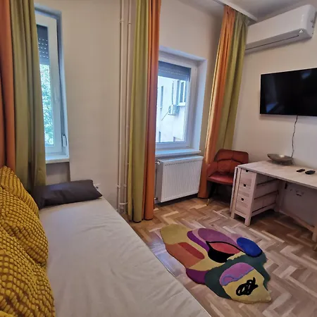 Center K59 * Budapešť